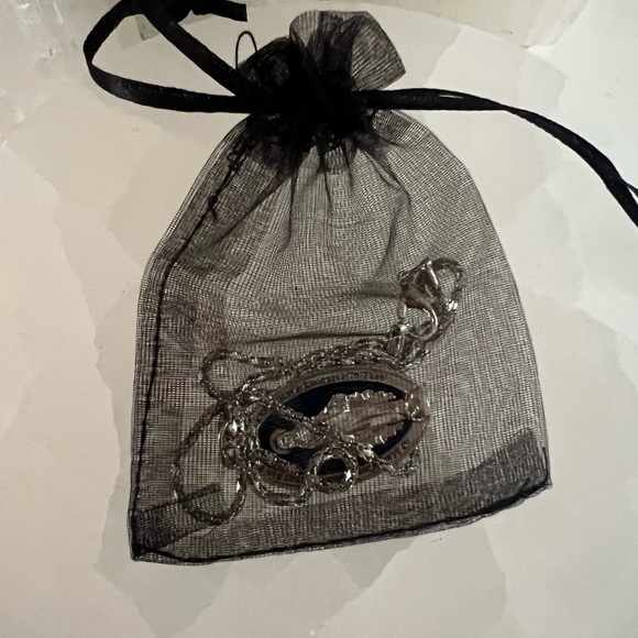 Silver Virgin Mary Medal Pendant Necklace with Navy Inset - Picture 3 of 3